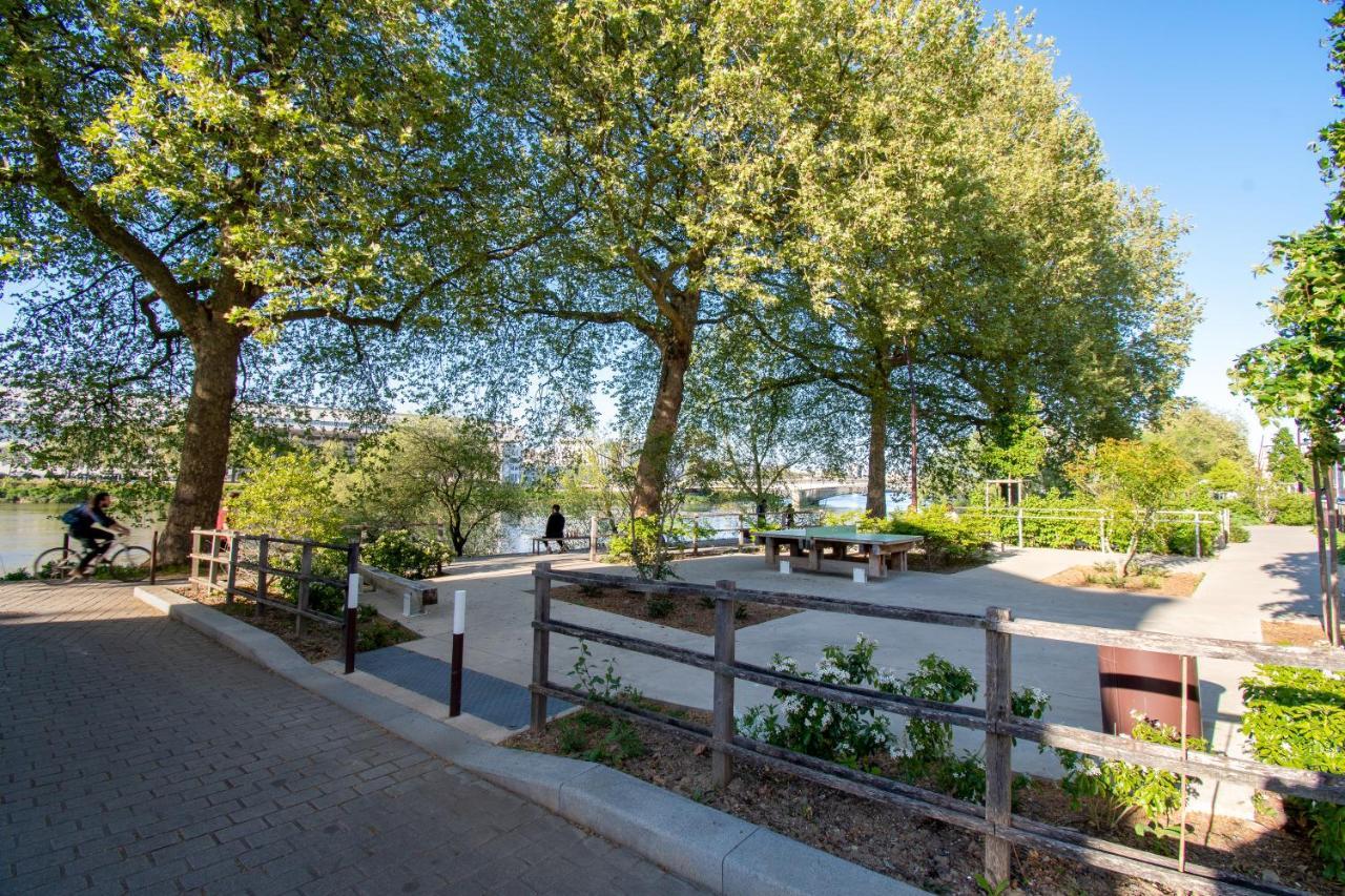 Charmant T2 Sur Ile De Nantes Avec Parking Et Balcon Exterior foto
